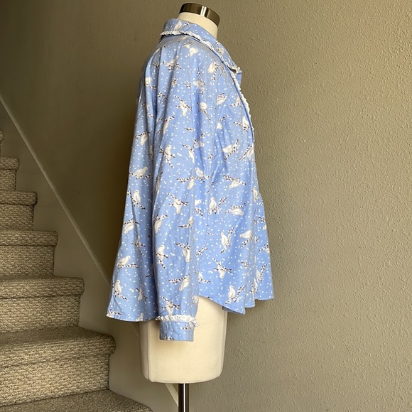 GUC Lanz of Salzburg Sz S Winter Snow Doves Flannel PJ Top ONLY - Picture 3 of 14